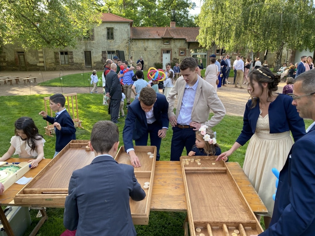 Puissance 4 géant en bois. Jeu en bois geant pour Animations